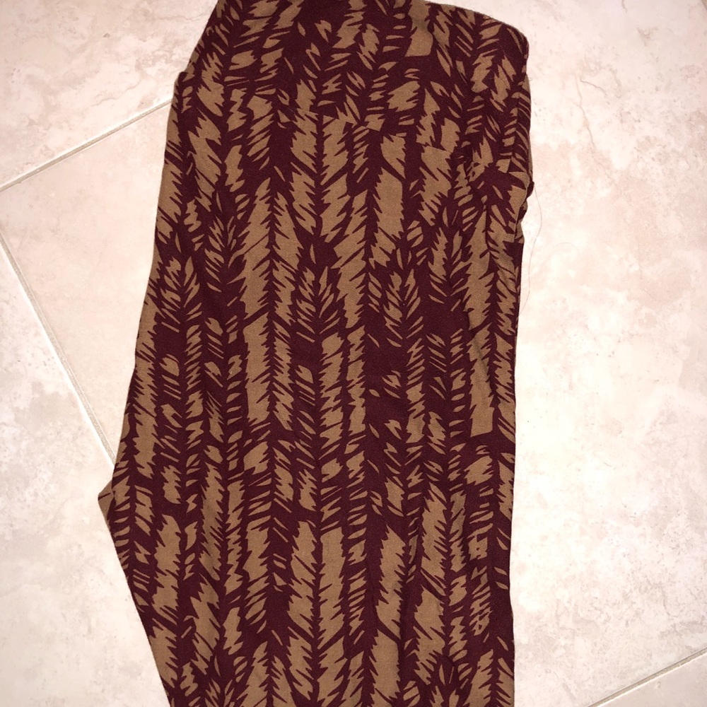 TC LuLa Roe leggings